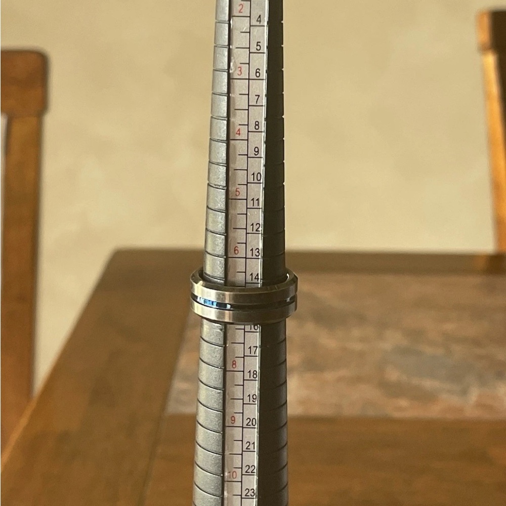 Men's Ring with Blue Inlay - Picture 11 of 12